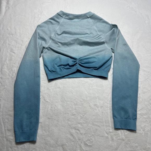 Gymshark Long Sleeve Ombre Crop - Picture 5 of 6